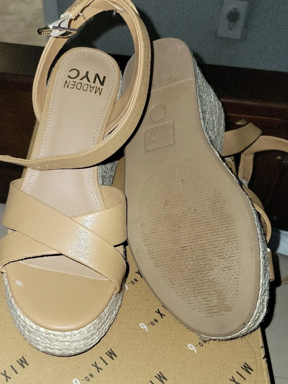 Women’s Tan Espadrille Platform Sandals